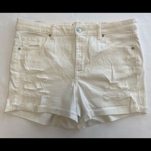 American eagle white denim shorts
